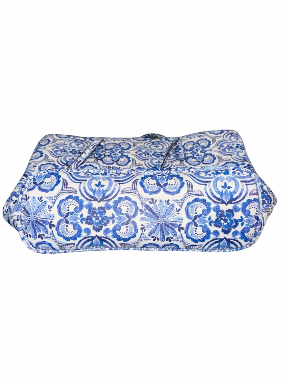 Chicos Blue And White Tile Printed Vinyl Tote Bag Coastal Beach Travel Resort